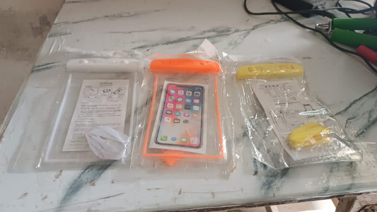 Mobile Waterproof Sealed Transparent Plastic Bag / Pouch Cover for All Mobile Phones